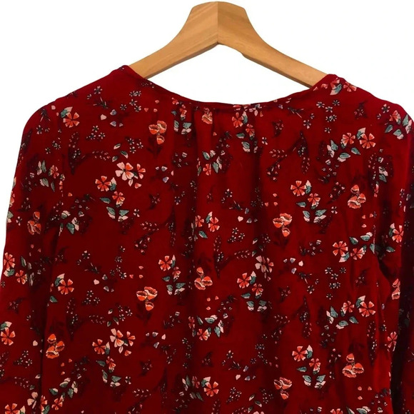 3/$25 ❥ Gap Floral Lightweight Viscose Ruffled 3/4 Sleeves Blouse Top Size M Red - Picture 5 of 8